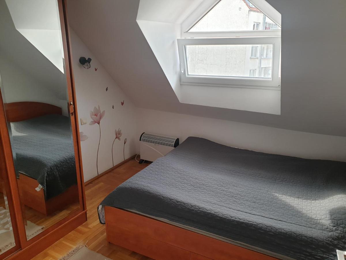 Fit Apartment Burgas Exteriör bild