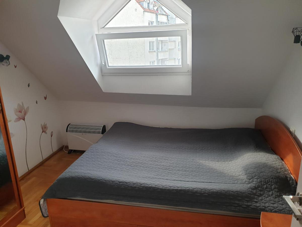 Fit Apartment Burgas Exteriör bild
